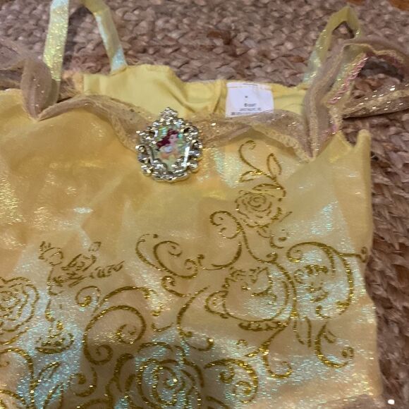 Disney belle dress fits 4-6x - Picture 2 of 4